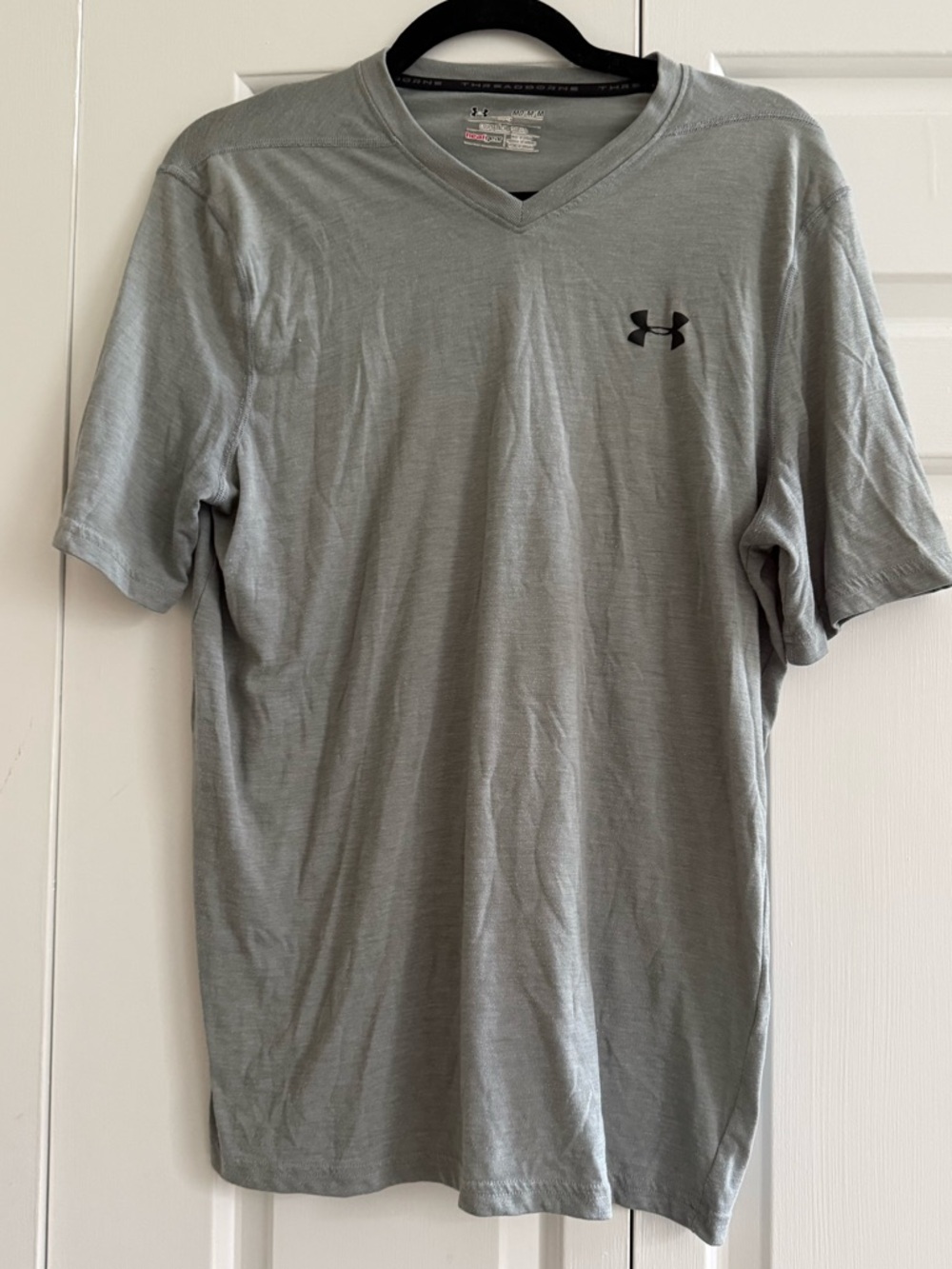 Under Armour Men's V-Neck Short Sleeve Performance Tee - Gray